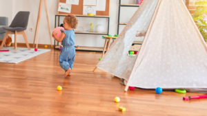 Read more about the article Fun Indoor Obstacle Courses for Gross Motor Skill Building